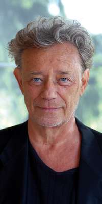Gert Voss, German actor, dies at age 72